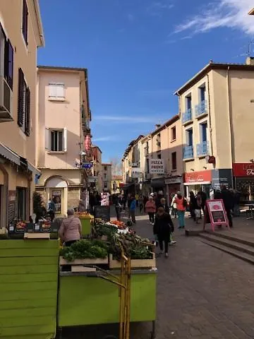 Catalan Coeur Village-intégralement Rénové